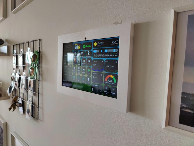 Samsung Galaxy Tab A8 (10.5-inch) Tablet Wall Mount