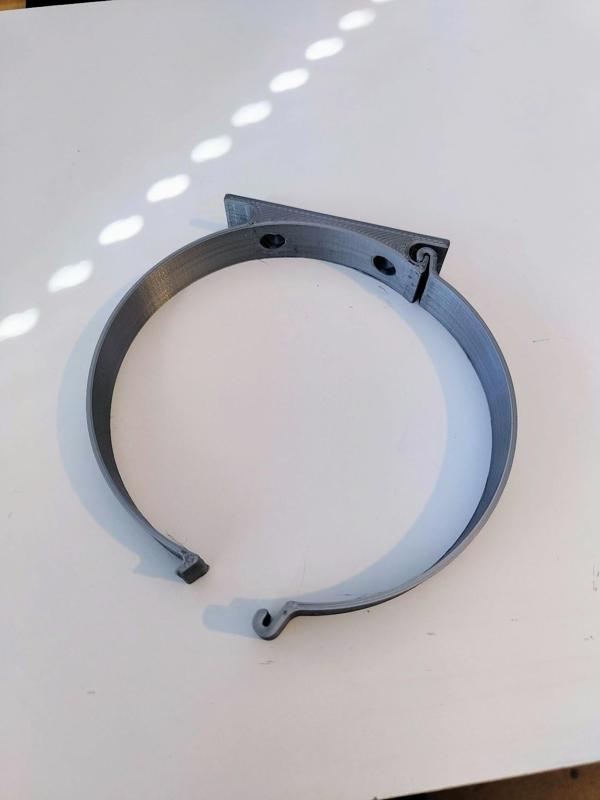 Retaining Clips for Round Ducting Pipe : 125mm & 150mm