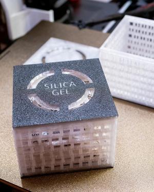 Silica Gel Box