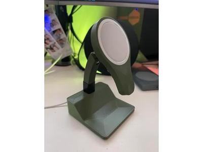 Adjustable MagSafe Stand