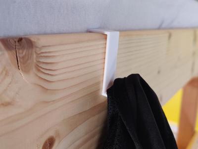 Hook with an 18mm inner width
