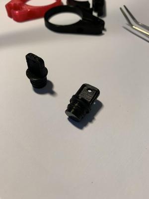 MRCI exhaust plug