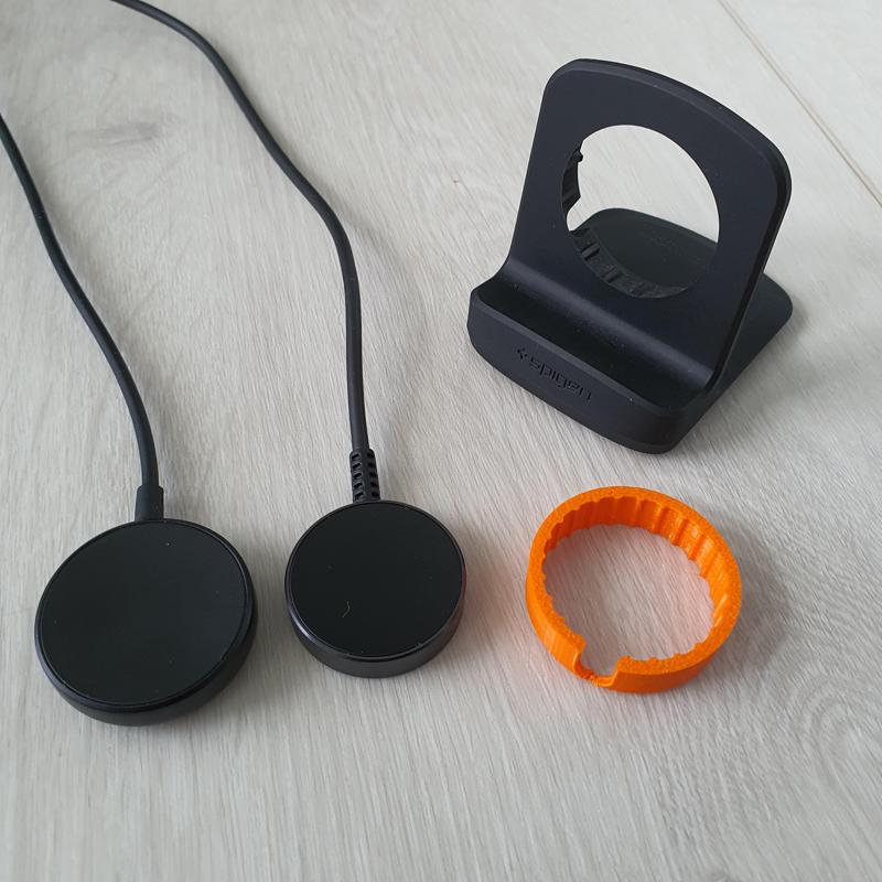 Spigen Night Stand S352 Adapter