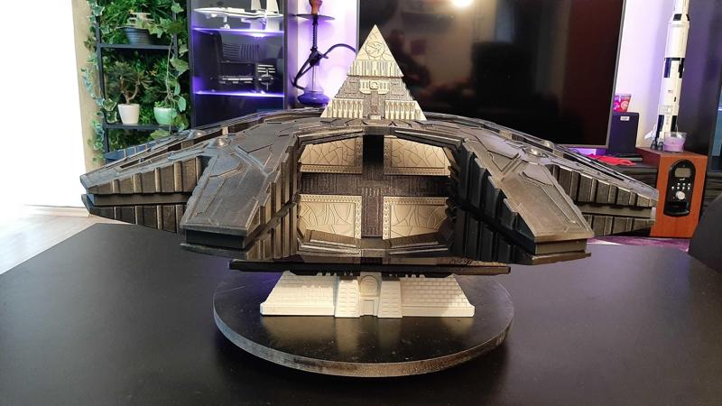 Hatak Class Pyramid Ship MKII