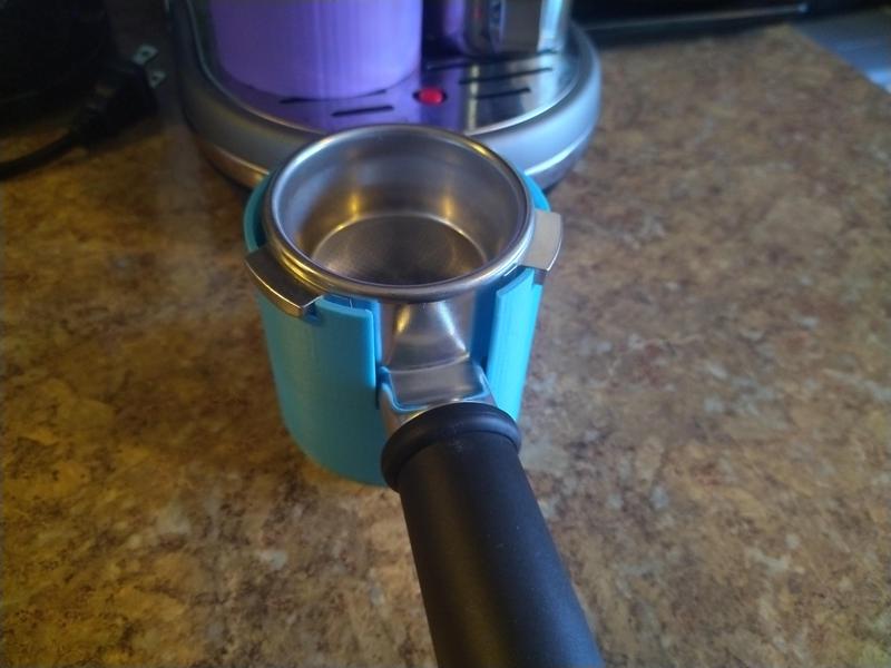 Espresso tamping assistant and cup stilt