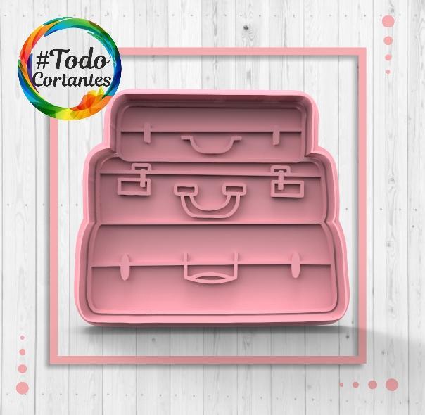 Luggage cutter - suitcases