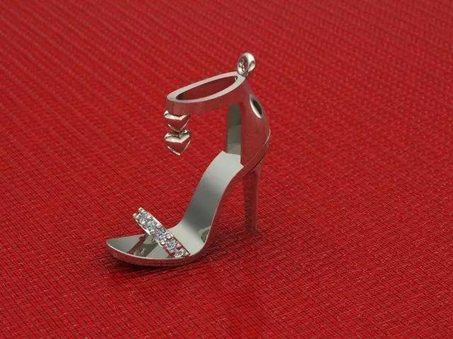Lady Shoes Neclace