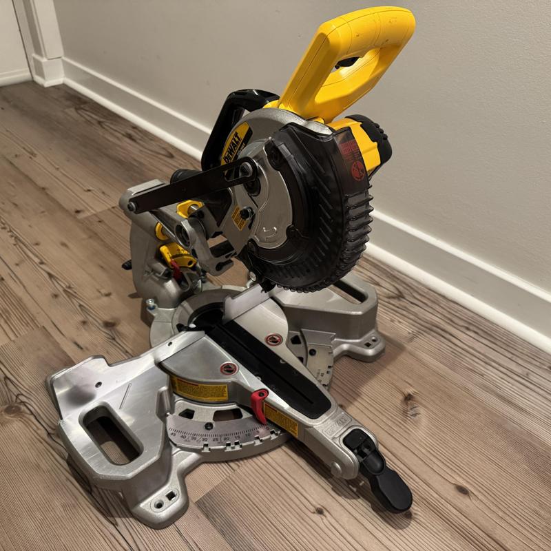 DeWALT Miter Saw Zero Clearance Insert