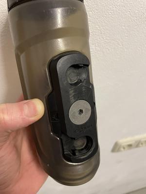Fidlock screw