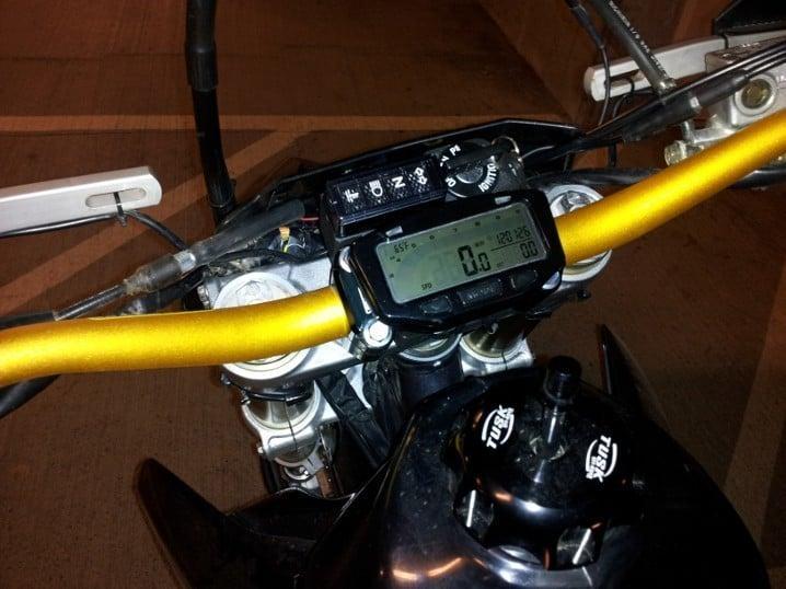 TrailTech Vapor Dashboard/Mount for Suzuki DRZ 400 S/E/K/SM with Fat-bars (1-1/8") 2001-2014