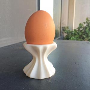 Eggcup egg