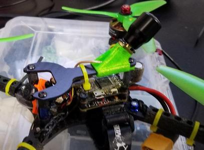 Hyperlite Floss v1 TBS Unify SMA mount
