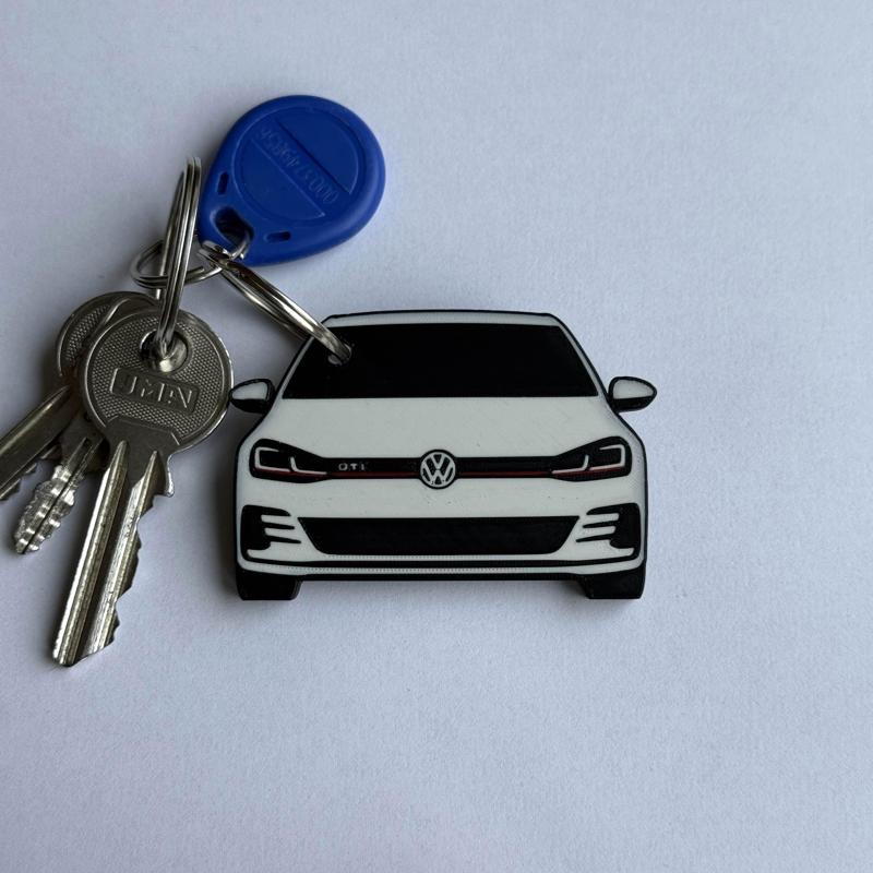Car Keychain - Golf 7 GTI