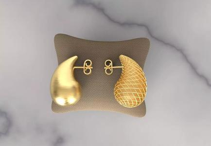 Bottega Veneta Drop Earrings Size pack