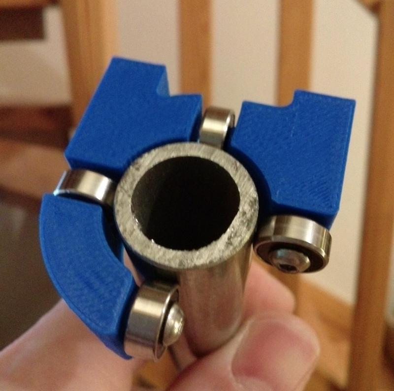 Bearing block for 19mm (or 3/4") shafts/round rails.