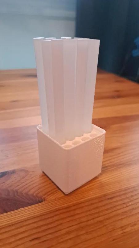 Gridfinity 7mm Hot Glue Stick Holder   