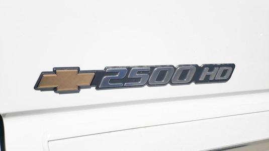 Bowtie for Side Badge GMT800 Trucks (2003-2007 Silverado, Tahoe, Suburban)) 