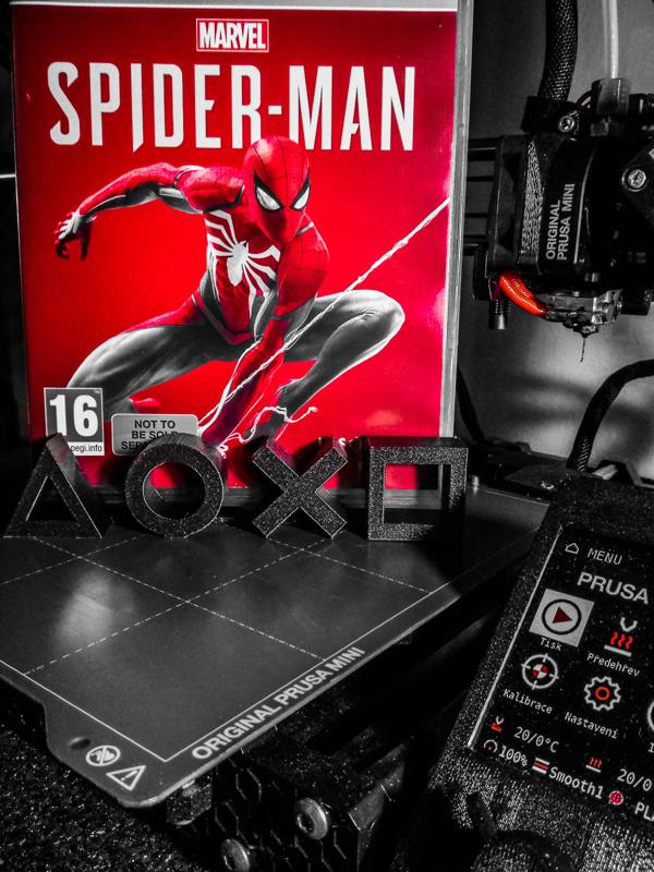 PS game holder - PS držák her