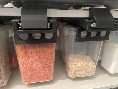 Pull-out system for storage containers – Pantry