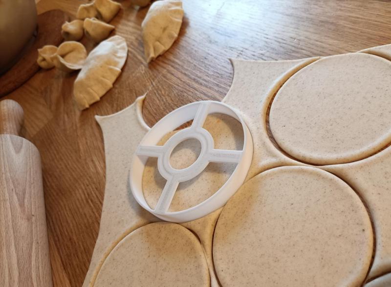 dumplings dough cutter - 50, 70, 90,100mm diameter