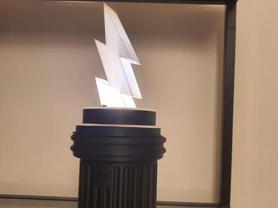 Maglev Greek Column