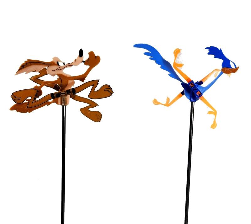 Wile E. Coyote Wind Spinner