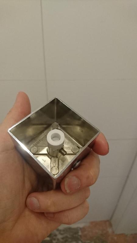 Valve stem extension shower faucet