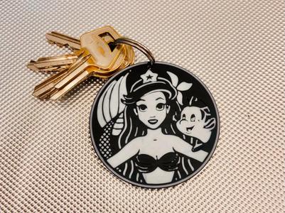 THE LITTLE MERMAID KEYCHAIN