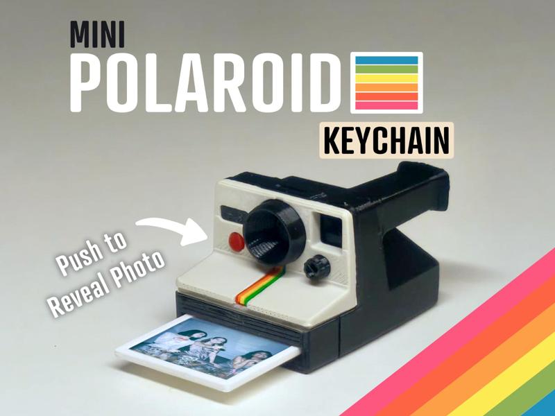 Mini Polaroid Camera Keychain - Photo Holder