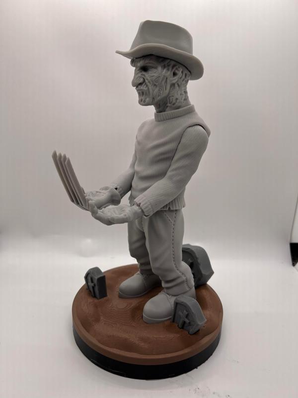 Freddy Krueguer joystick holder