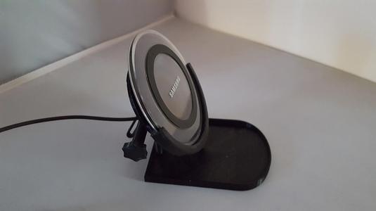 Adjustable Wireless Charger Stand