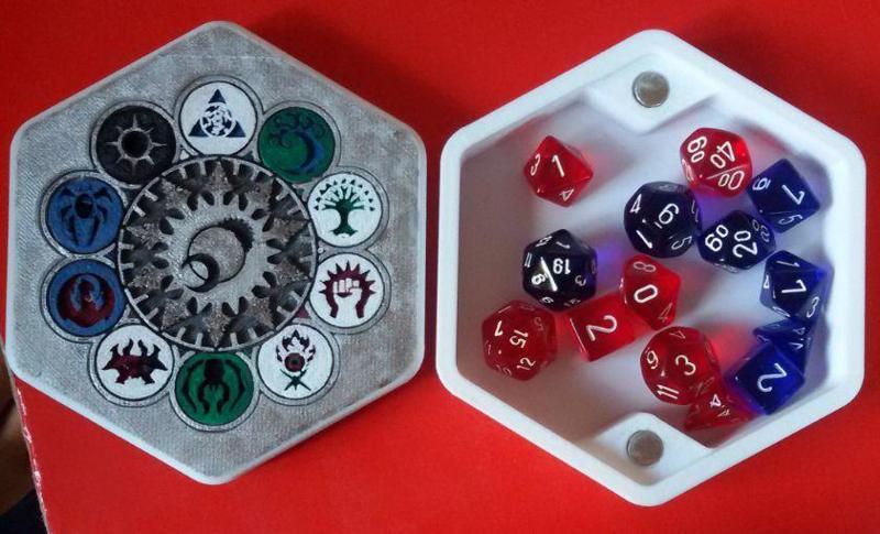 Ravnica Magnetic Dice Box