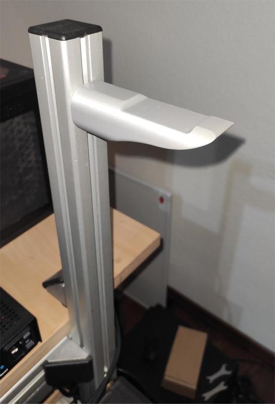 Headphone & VR-headset holder for aluminium profile rigs