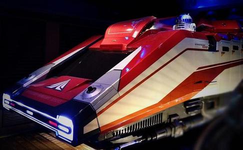 Starspeeder 3000 (simulator from Star Tours)