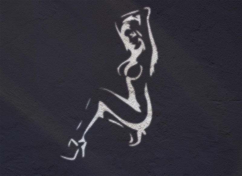 GIRL KNEEL - READY TO PRINT! 3D PRINTABLE STENCIL