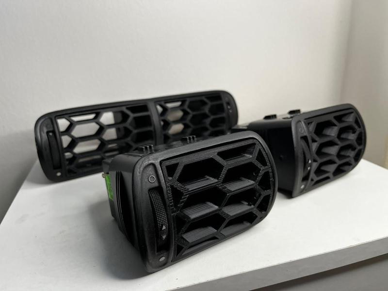 GRID BIG HONEYCOMB SEAT LEON 1M /TOLEDO MK2/ AUDI A3L8