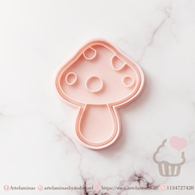 Mushroom Cookie Cutter (Alice in Wonderland)