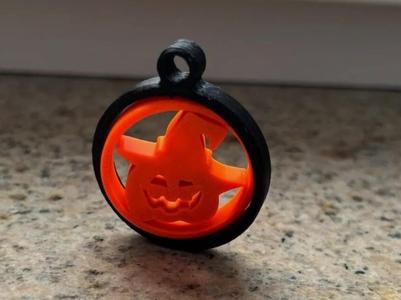 Helloween gyro keychain
