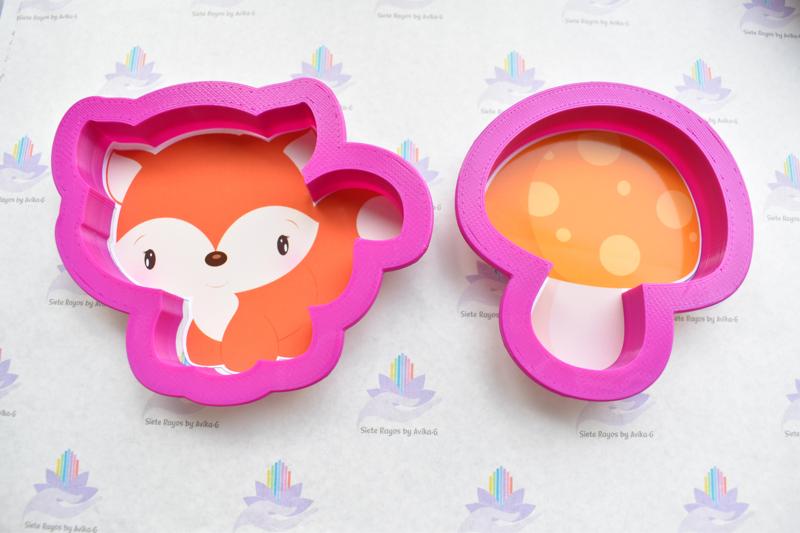 set 2 cookie cutter fox baby + mushroom