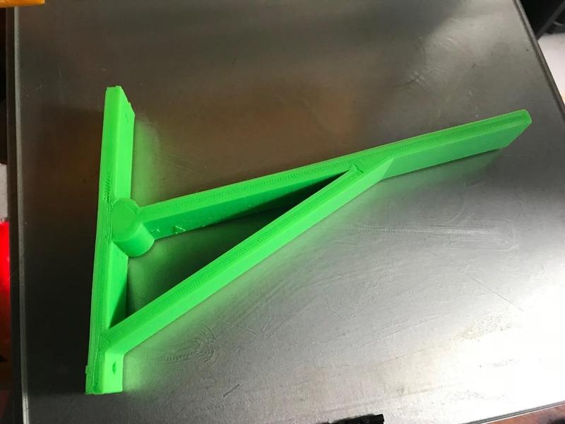 Oblique wall mounts ...