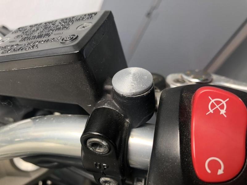 mirror plug - yamaha - M10x1,25 - right+lefthanded thread