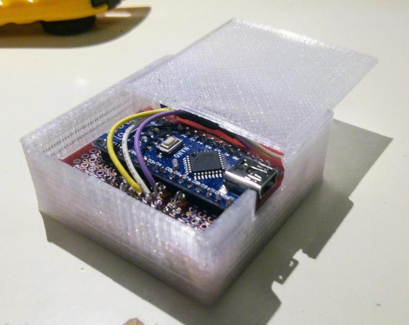 Nokia 5110 LCD with snap fit enclosure