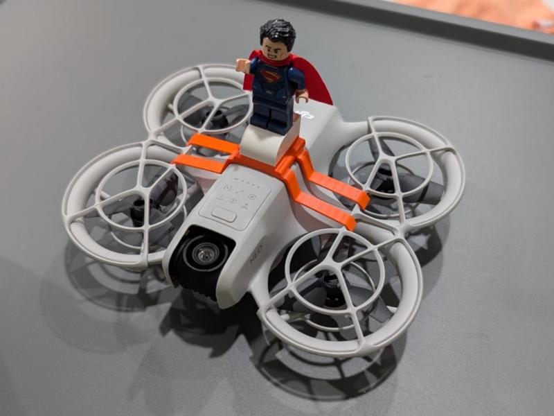 DJI Neo - Minifigure Mount