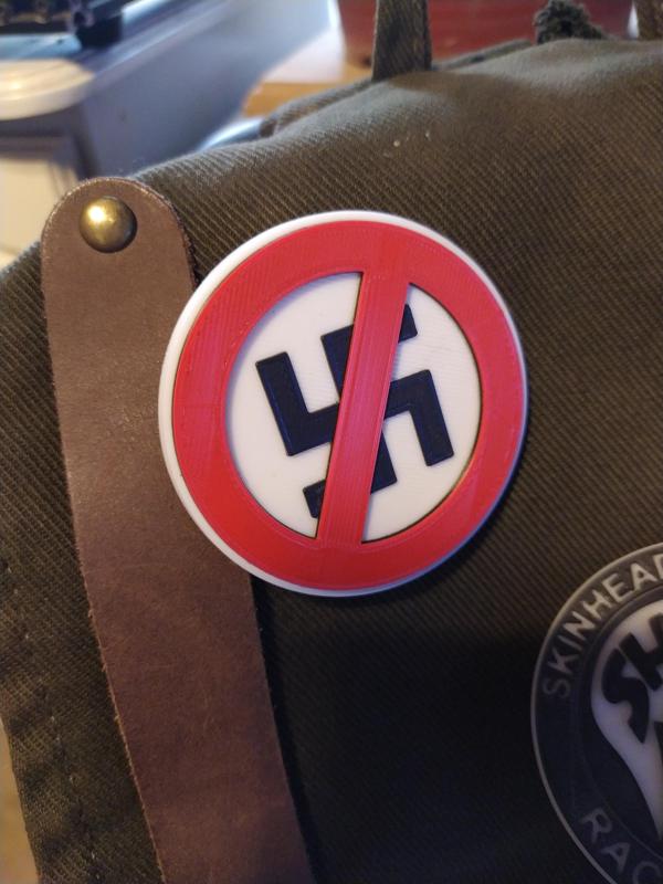 Anti Nazi Pin