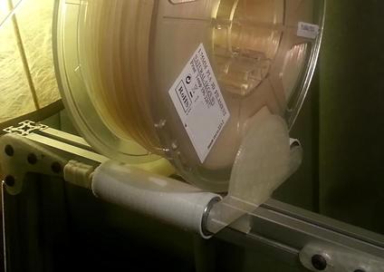 Universal spool holder v2 (parametric, beam clip)