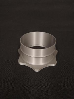 Magnetic connector for extracting sawdust for a 100 mm hose