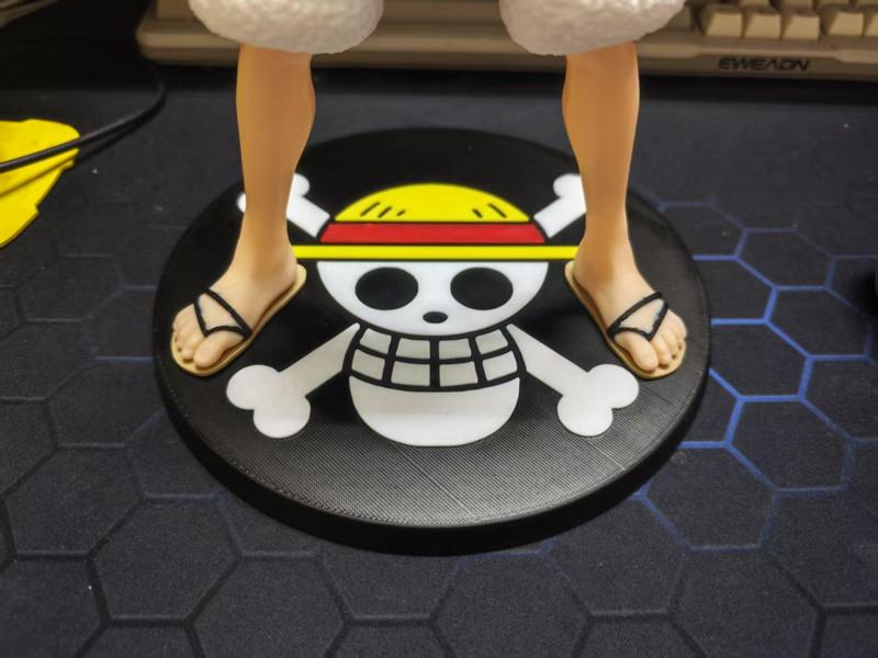 One Piece - Straw Hat Crew Logo Base