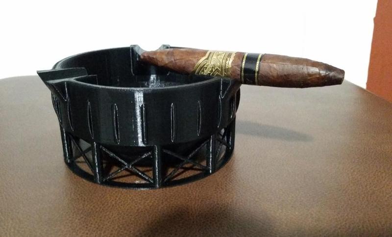 Cigar Ash Tray