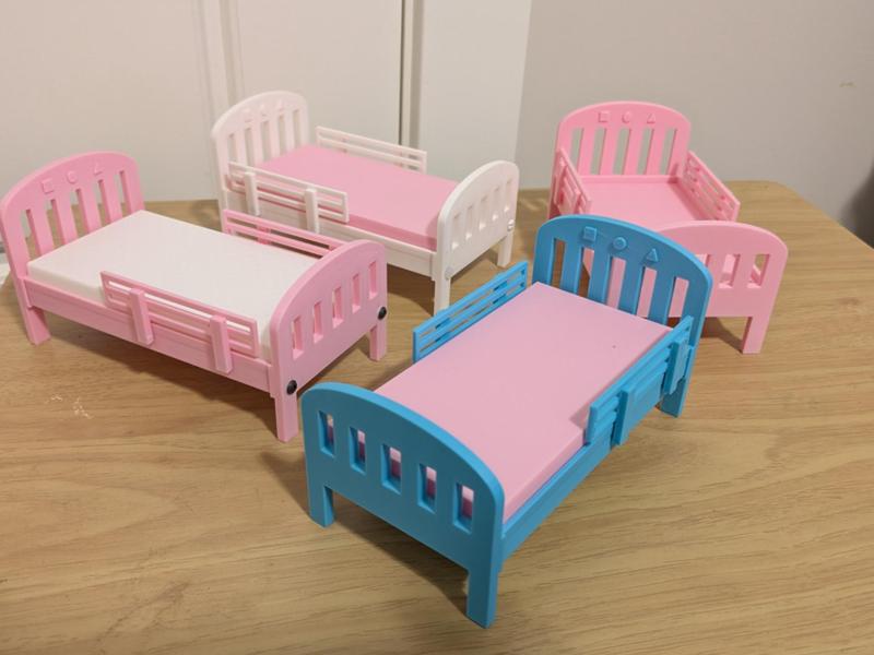 Doll Bed