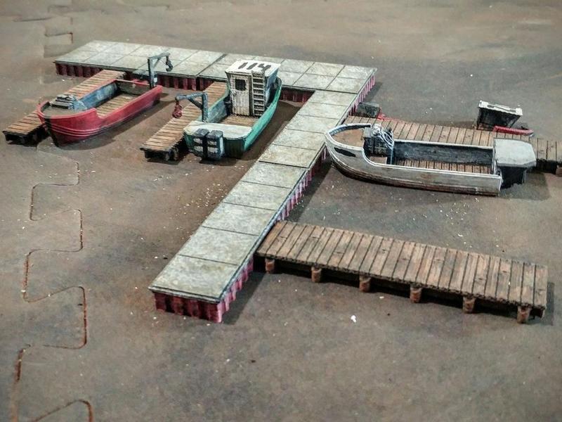 Concrete and wood docks, modular 1/100
